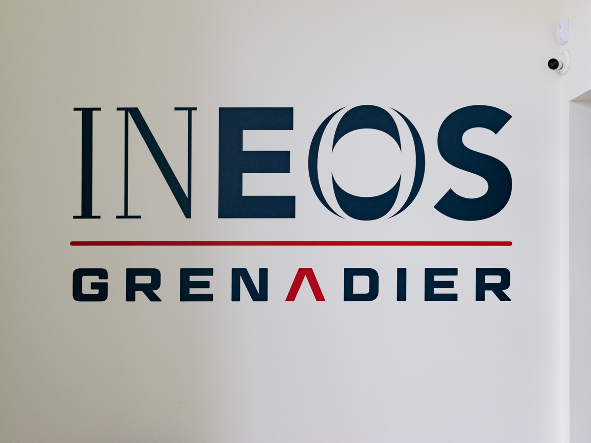 Decoração escritórios INEOS