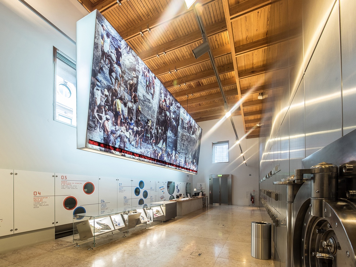 Exposição no Museu do Dinheiro